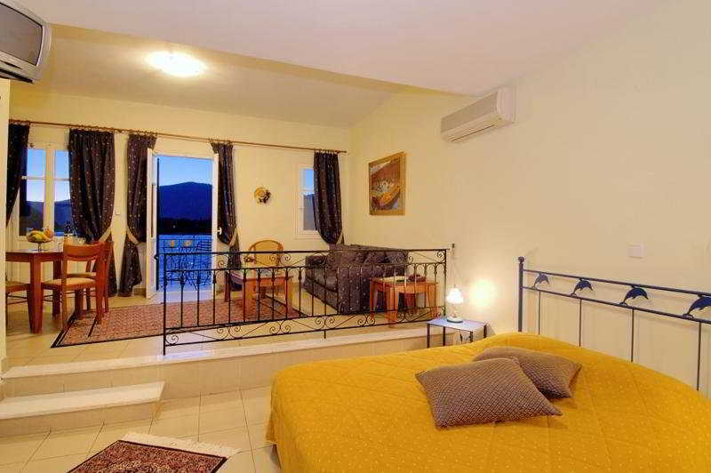 Omirikon Hotel Vathy  Exterior photo